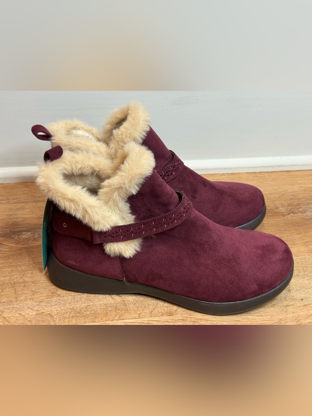 NEW JBU Nordic Burgundy Suede Faux-Fur Ankle Boot Size 9